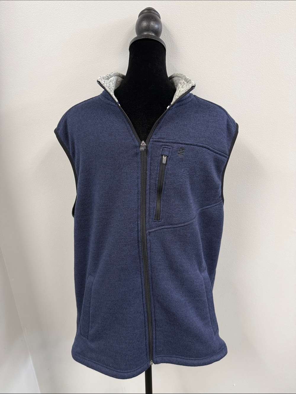 Izod Navy Blue Zip-Up Fleece Vest